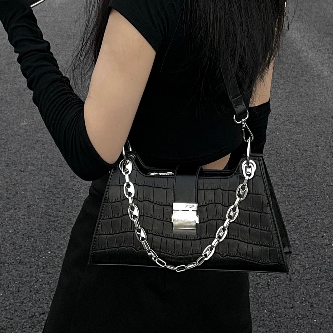 Albelle | Croc-Textured Shoulder Bag