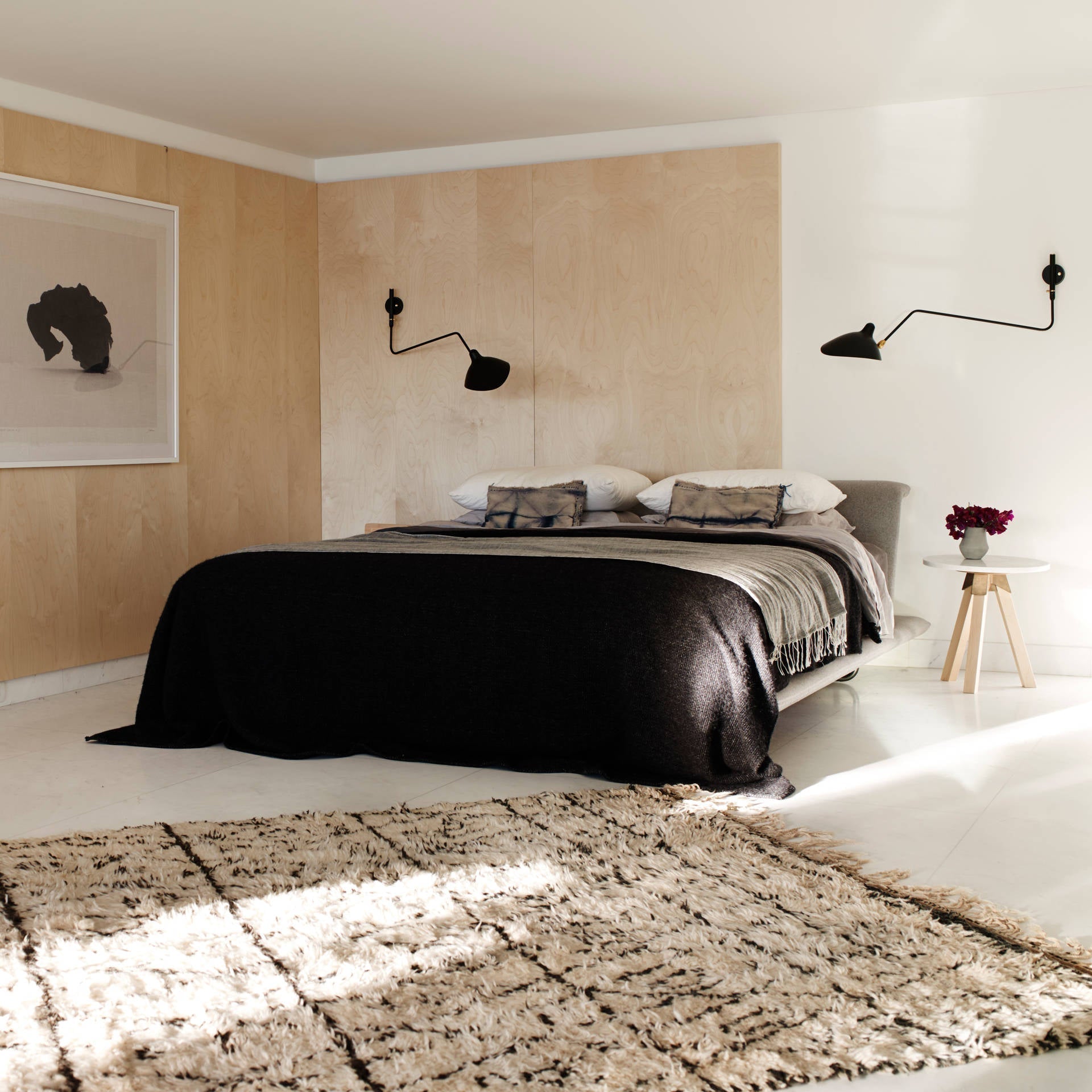Arcelux | Sculpted Modern Wall Light