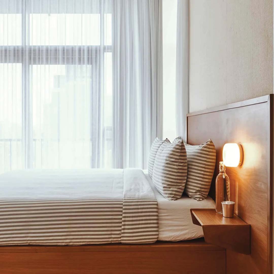 Dimpli | Textured Curve Wall Sconce Light