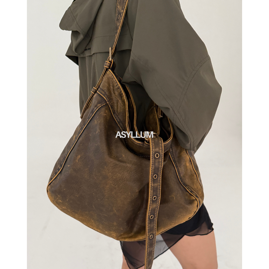 Dunéa | Voyager Soft Hobo Travel Bag