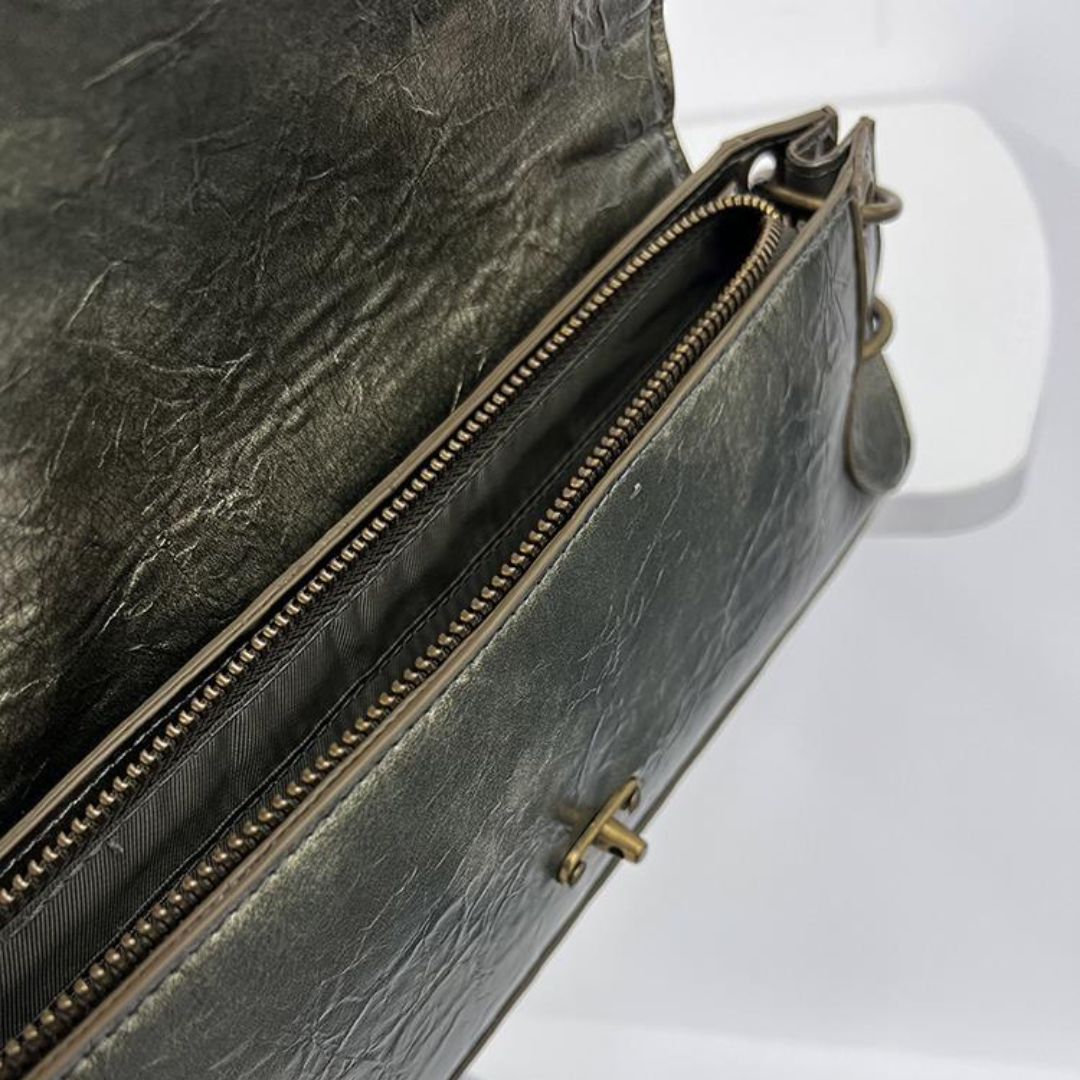 Eliara | Vintage-inspired Chain Evening Clutch