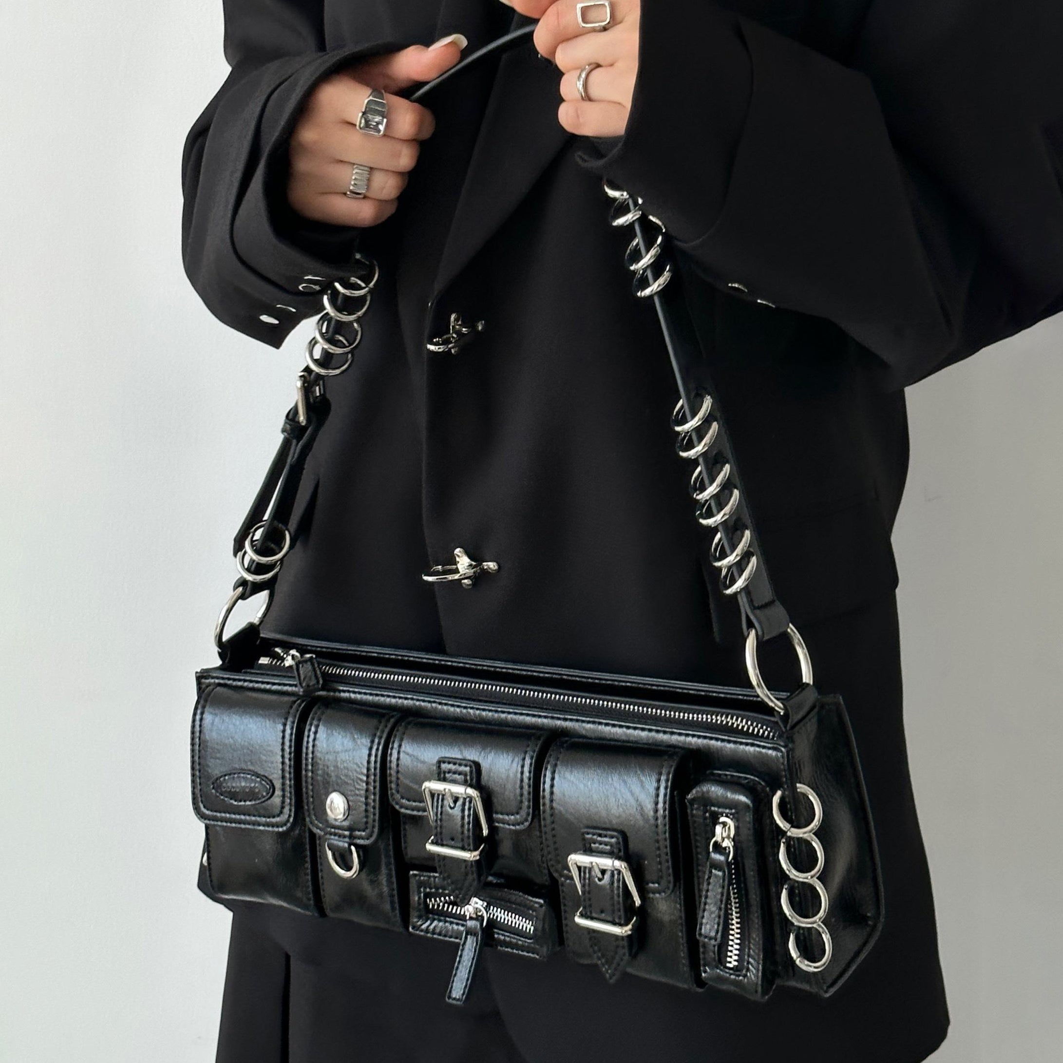 Elvarelle | Convertible Ring Handle Bag