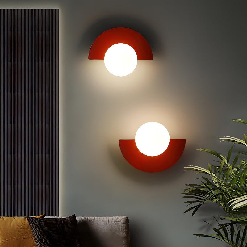 Everestia | Nordic Half-moon Wall Light