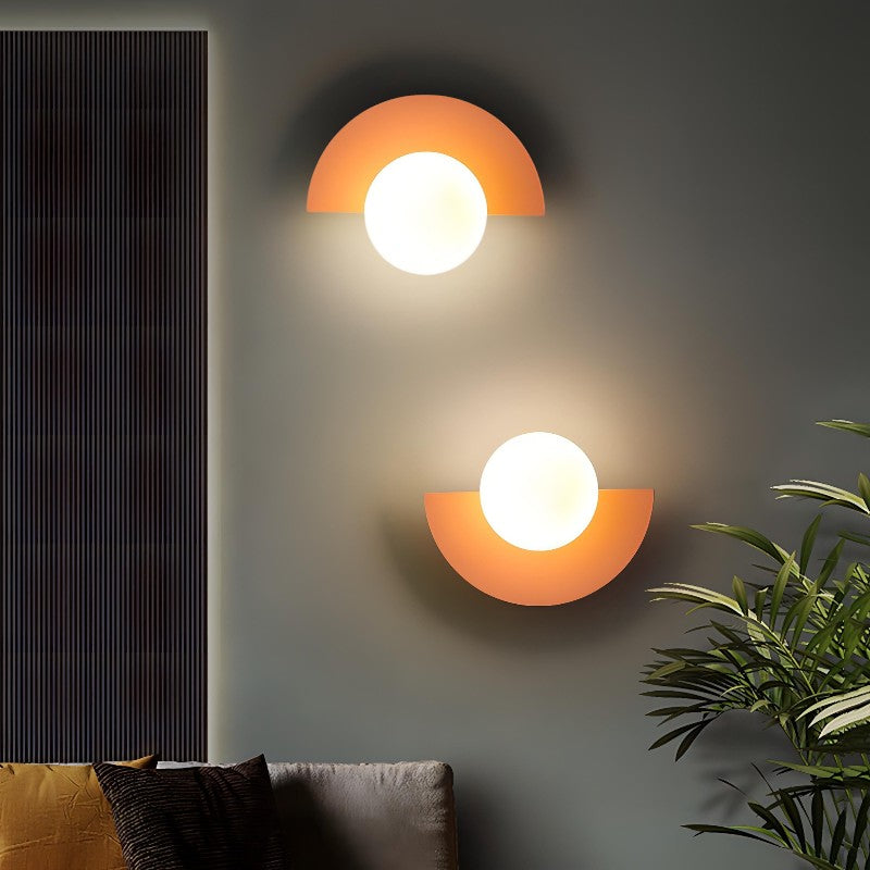 Everestia | Nordic Half-moon Wall Light
