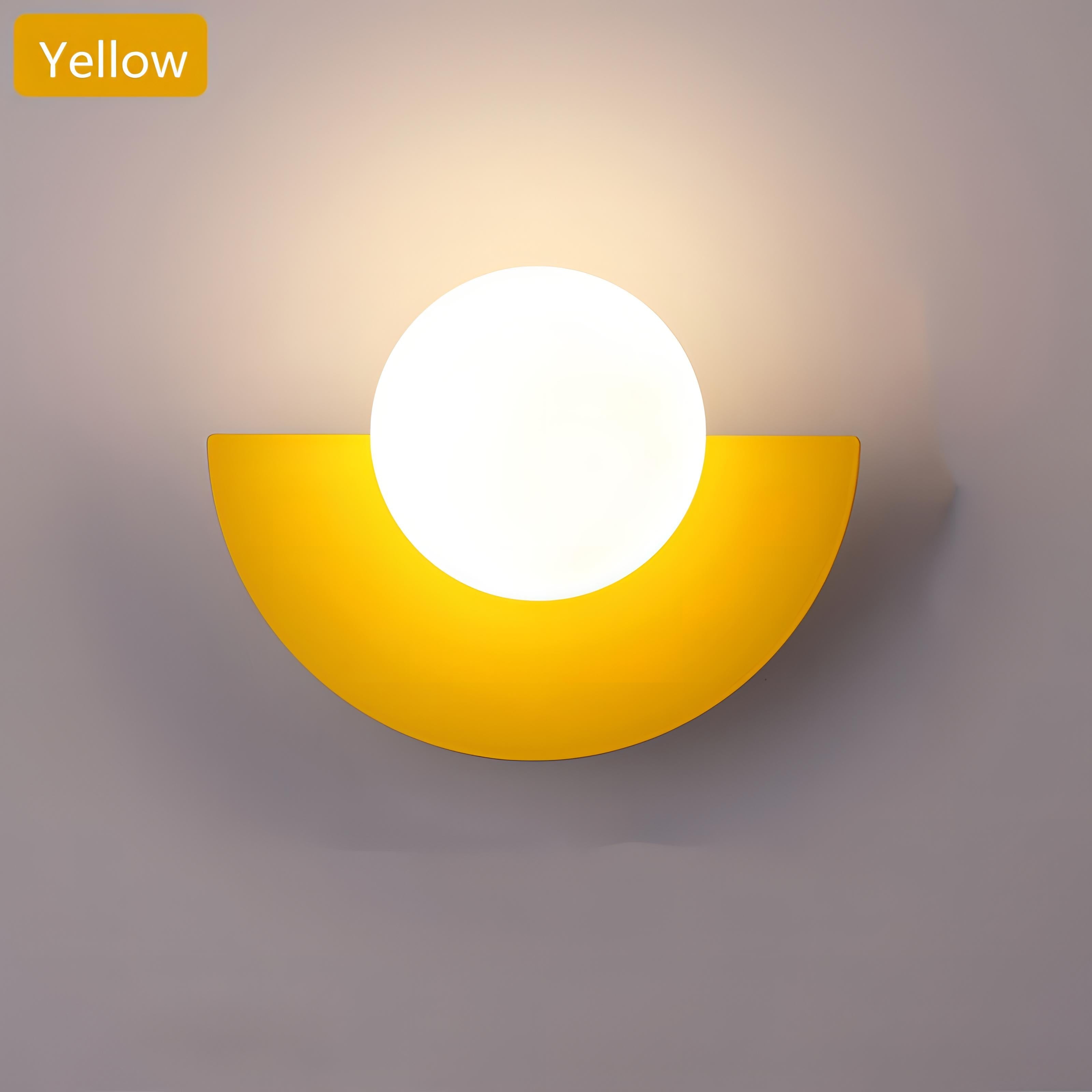 Everestia | Nordic Half-moon Wall Light