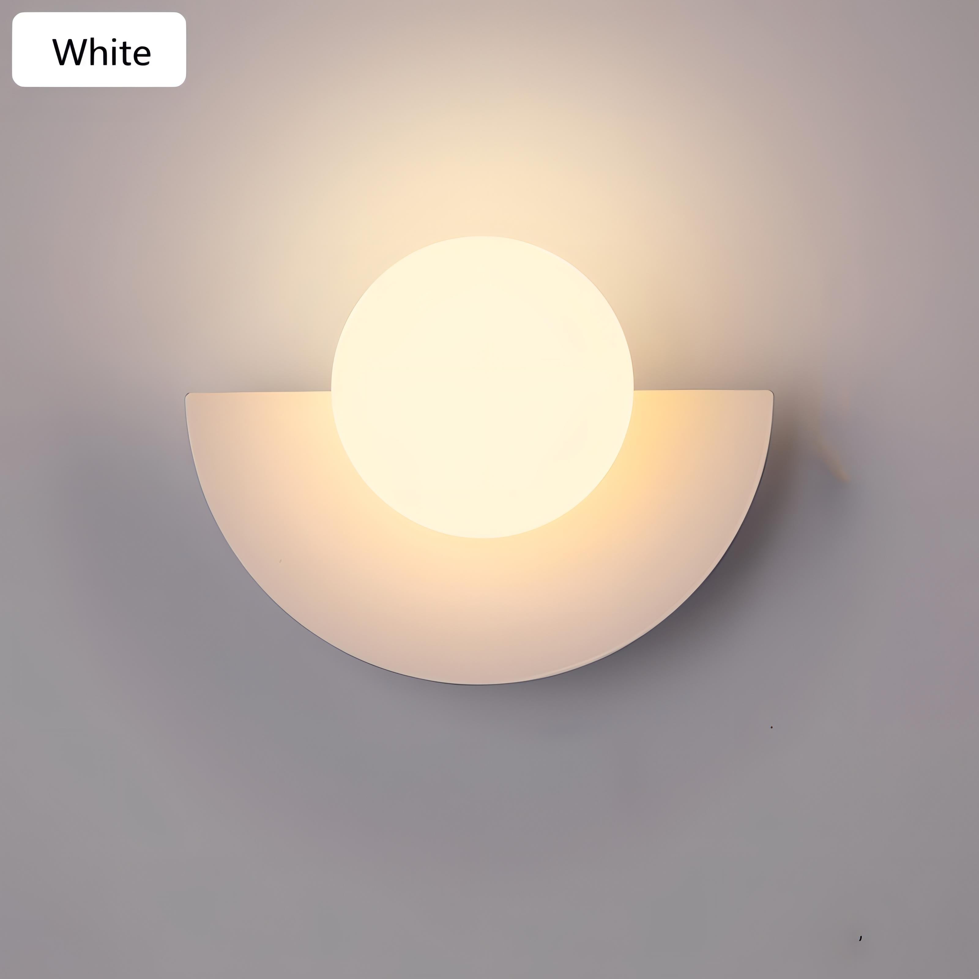 Everestia | Nordic Half-moon Wall Light