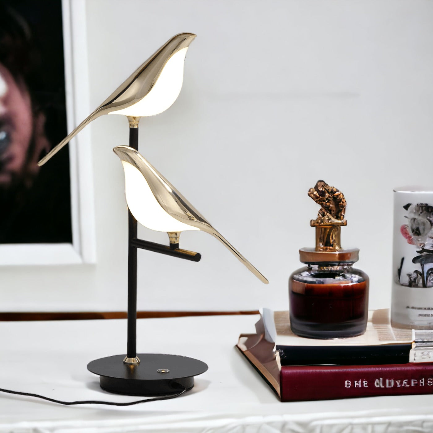 Featherlite | Led Table Lamp With Bird-inspired Form