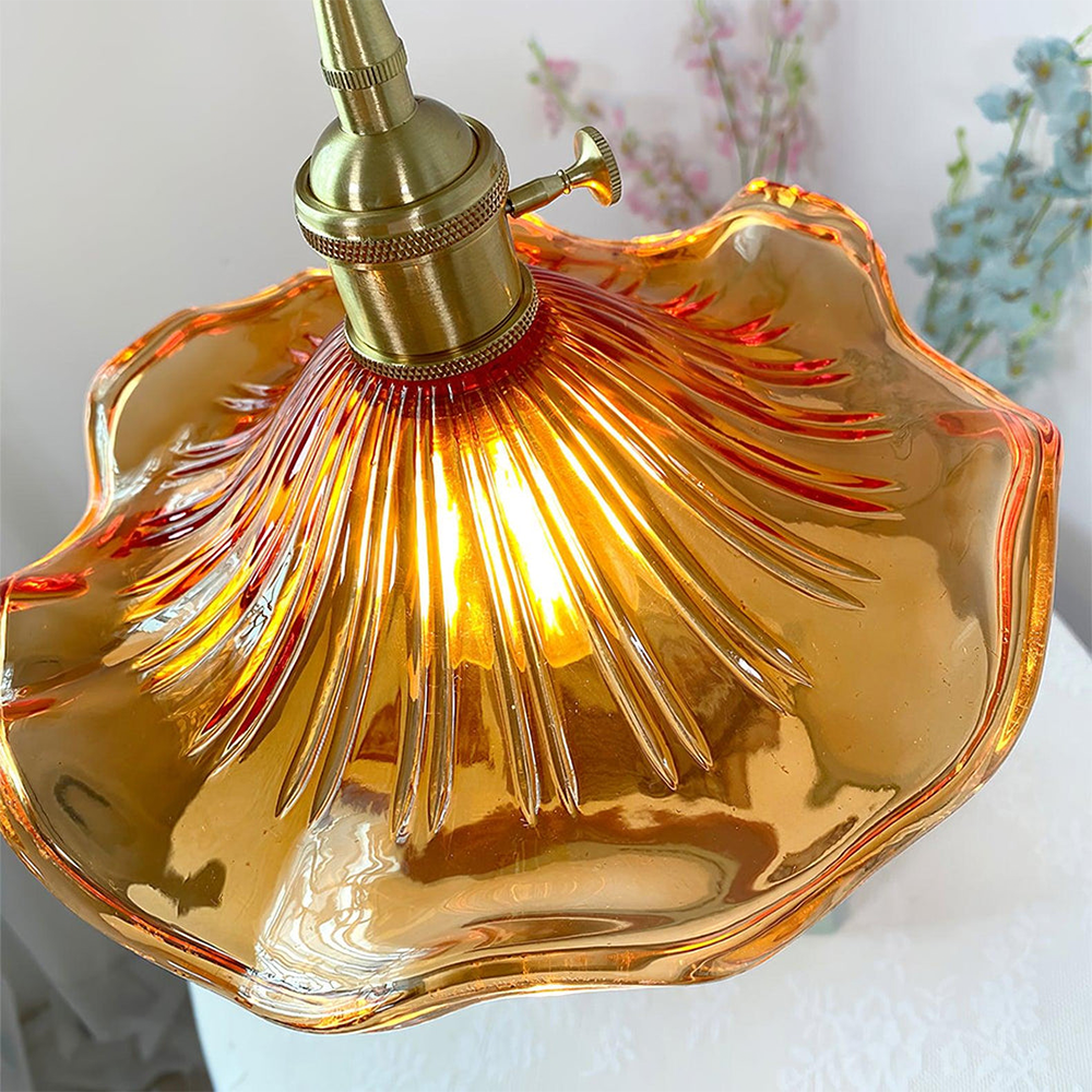 HibiBloom | Elegant Floral Lamp