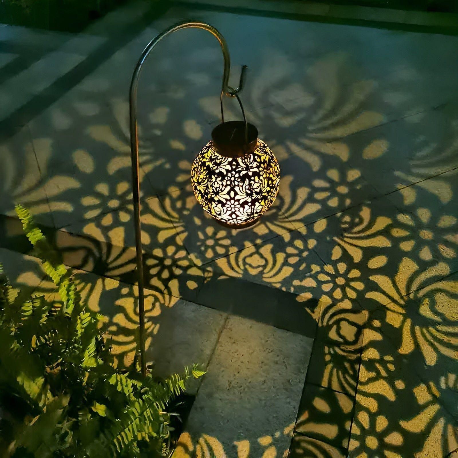 Hollow Elegance | Solar Pendant Lamp – Stylish, Energy-Efficient Outdoor Lighting