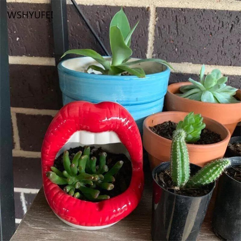 Kiss Me Lips Ceramic Plant Holder