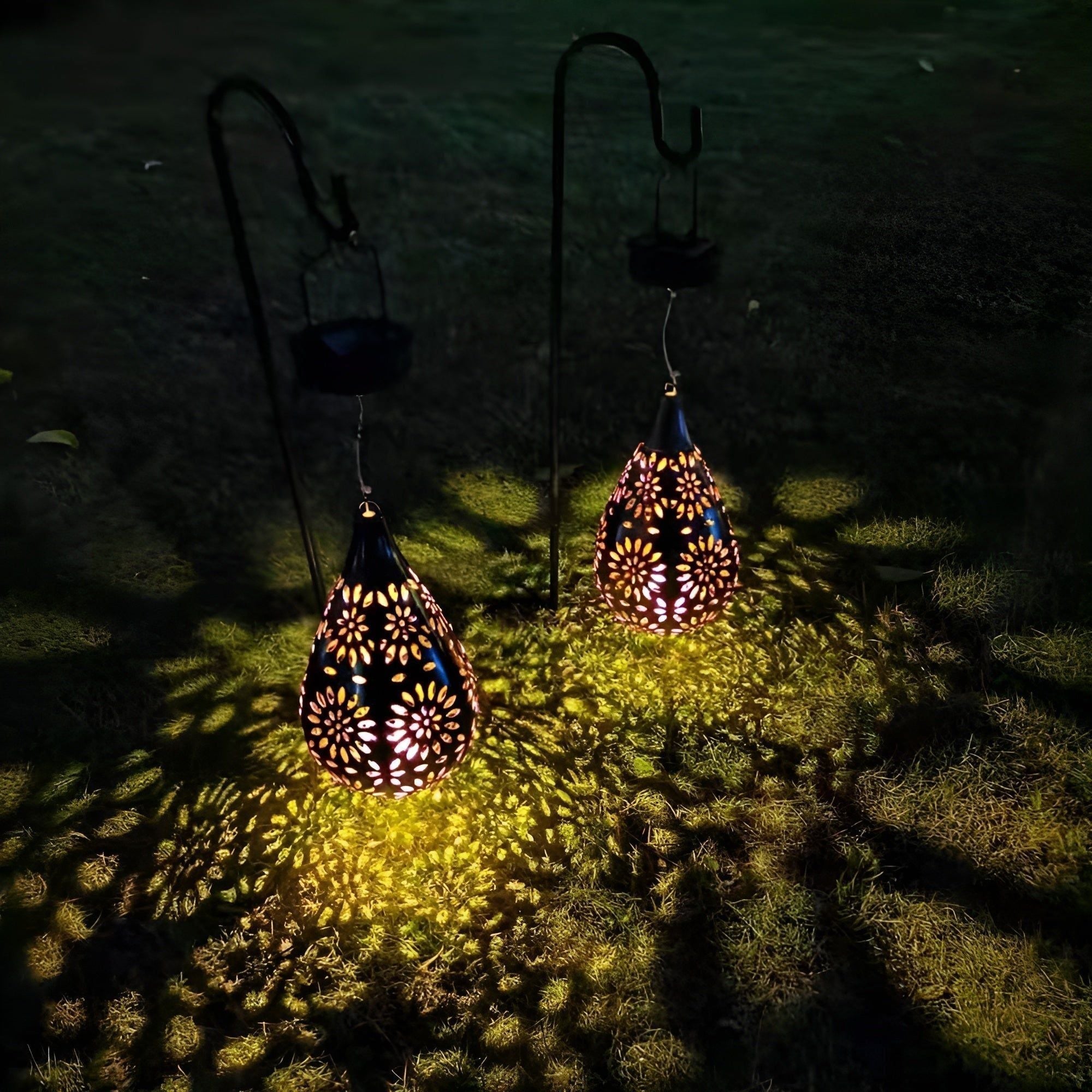 LumaGlow | Decorative Solar-Powered Waterproof Outdoor Hanging Light