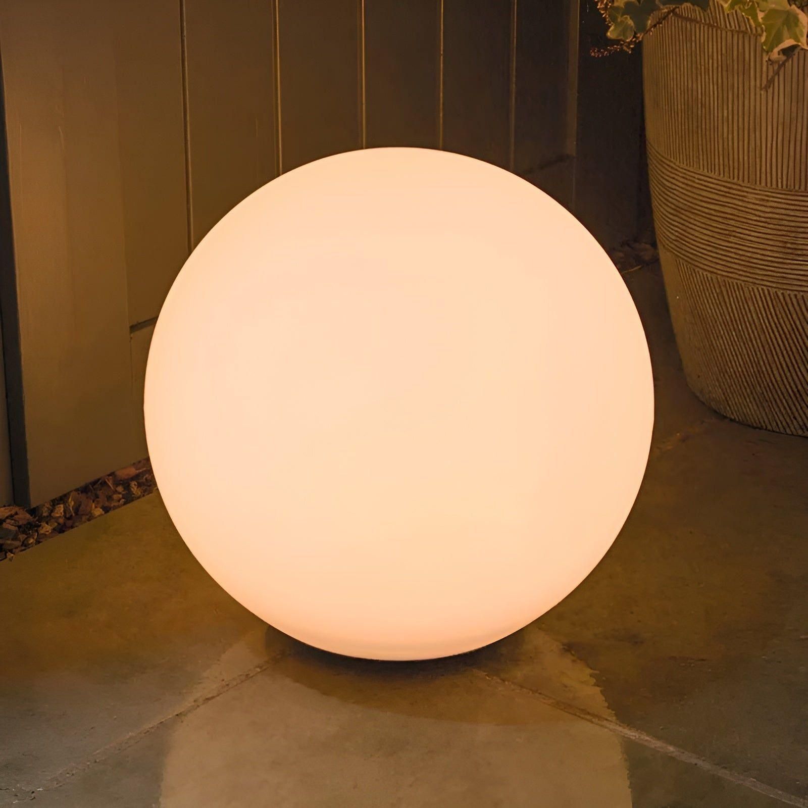 LumiSphere | Waterproof Color-Changing LED Garden Light – Enchanting Glow for Your Outdoor Space