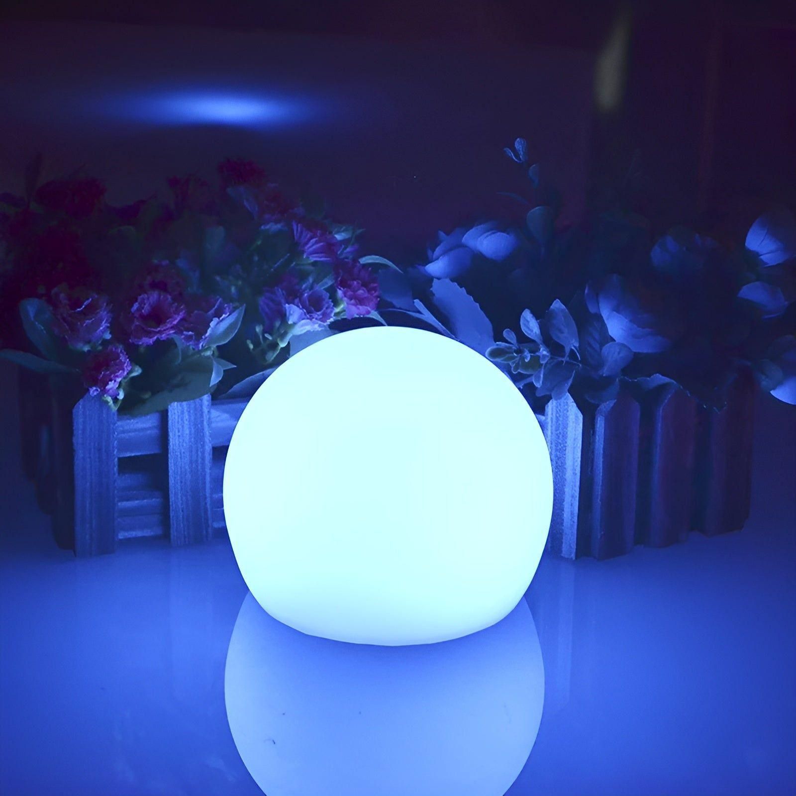 LumiSphere | Waterproof Color-Changing LED Garden Light – Enchanting Glow for Your Outdoor Space