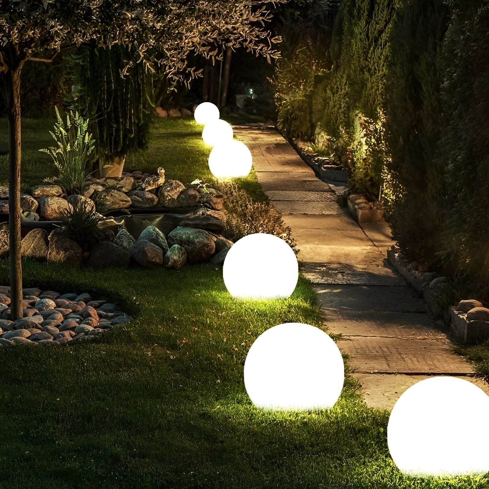 LumiSphere | Waterproof Color-Changing LED Garden Light – Enchanting Glow for Your Outdoor Space
