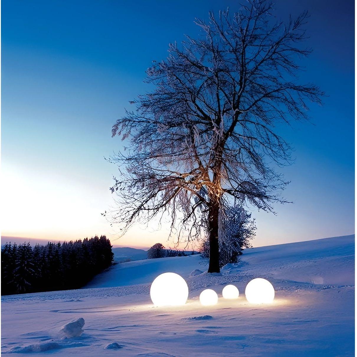 LumiSphere | Waterproof Color-Changing LED Garden Light – Enchanting Glow for Your Outdoor Space