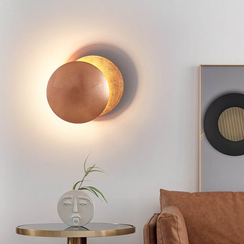 Lunaglow | Solar-powered Wall Lamp Inspired By Eclipses