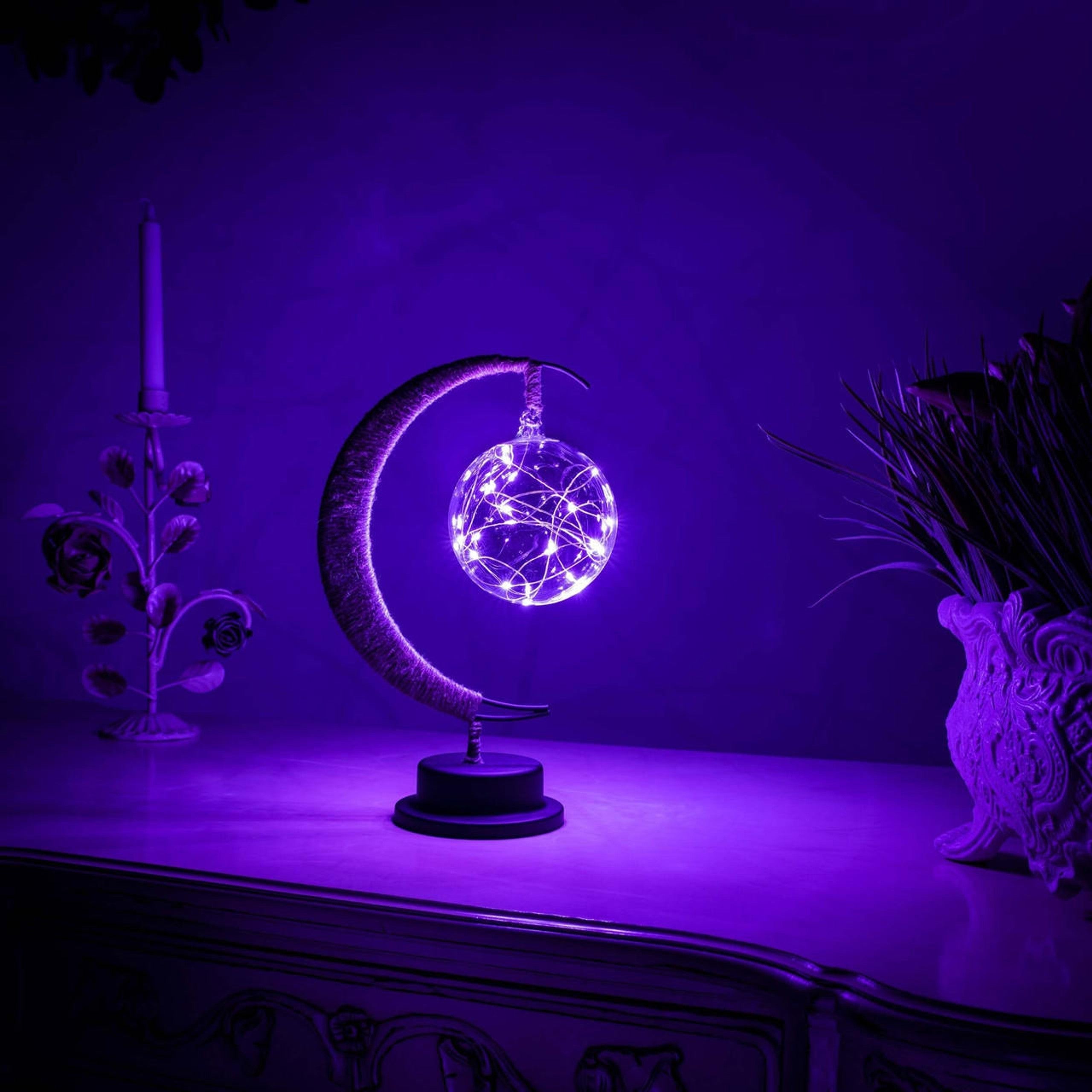 Lunara | Enchanting Moon-shaped Ambient Lamp