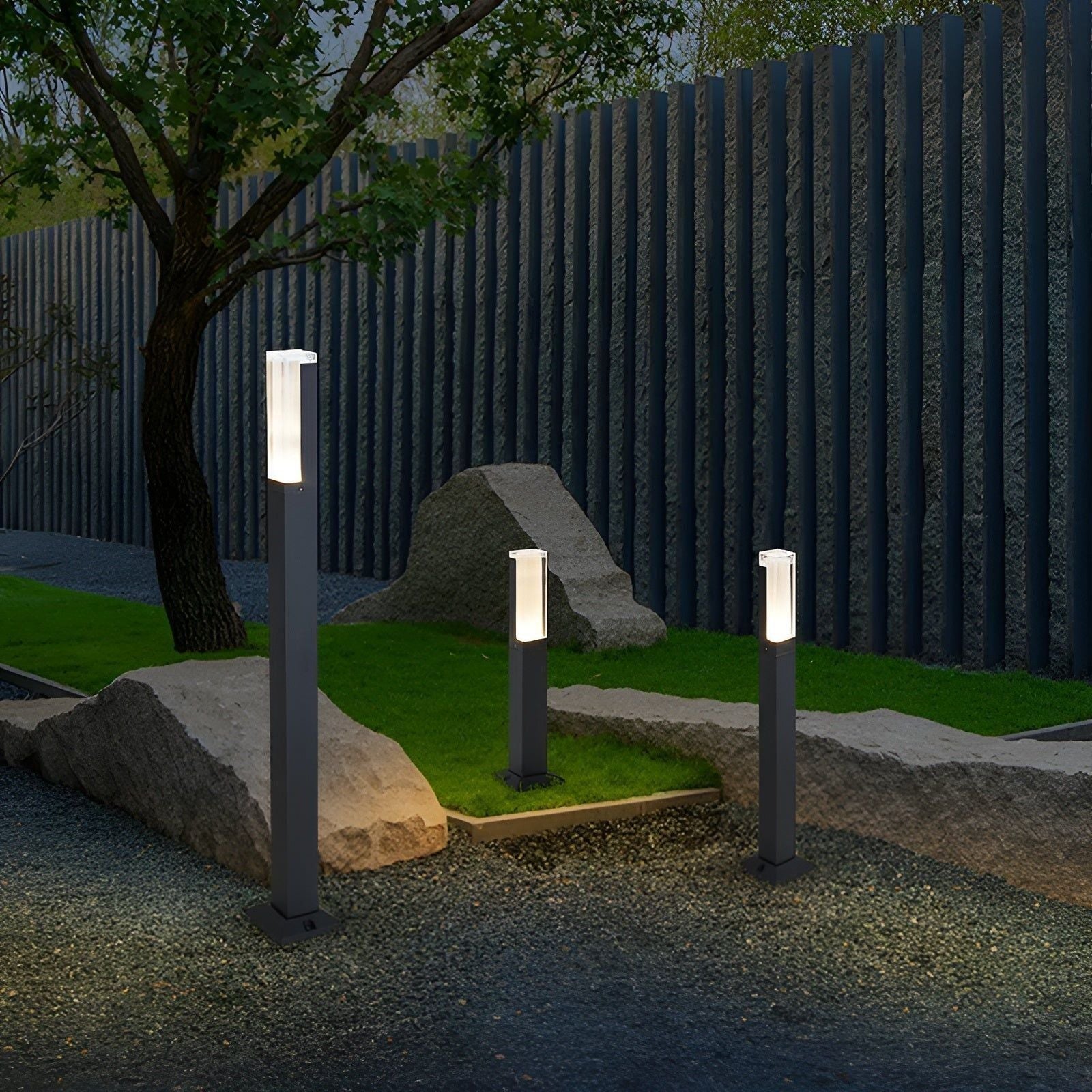 LuxeGlow | LED Outdoor Garden Light – Elegant Illumination for Your Garden
