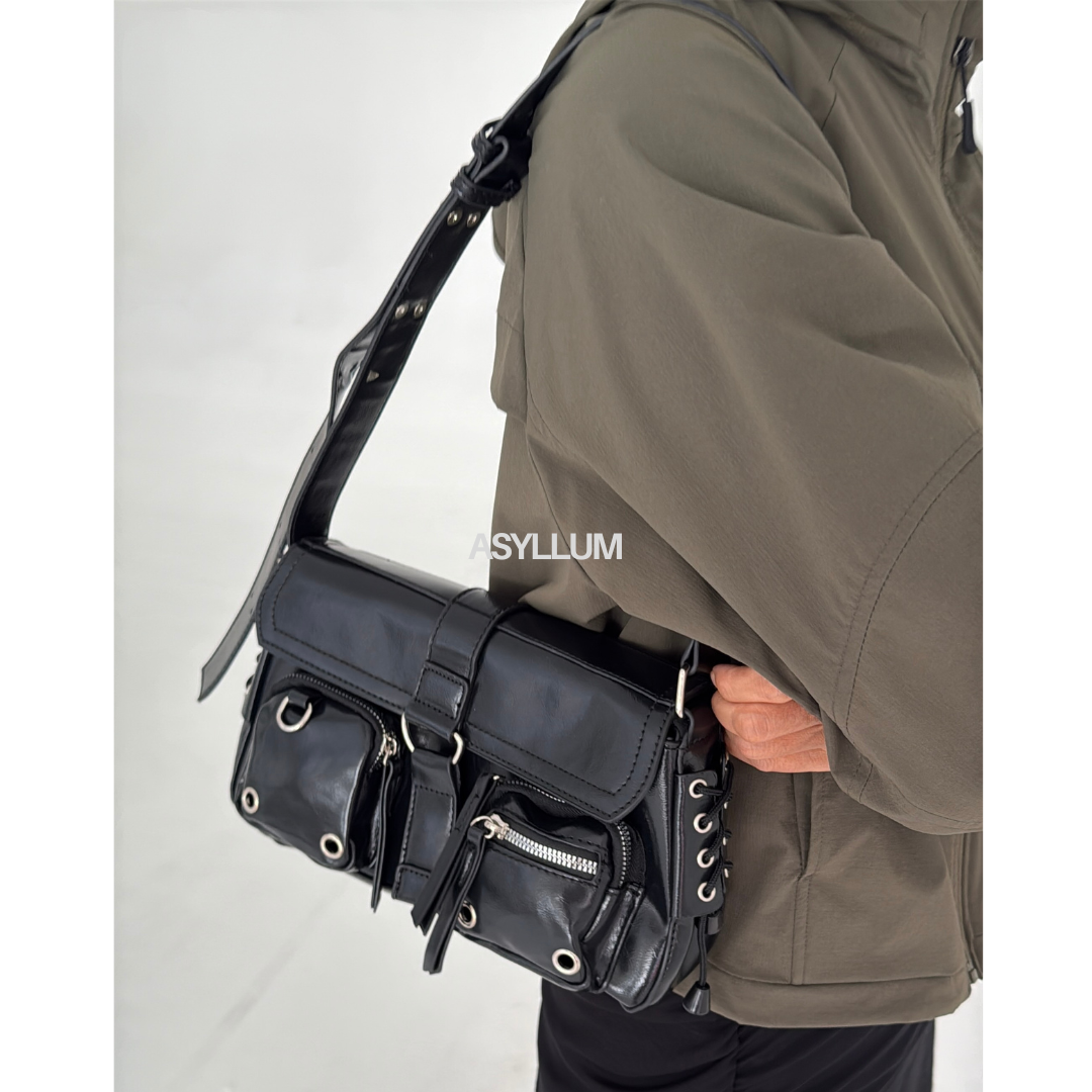 Mirava | Utility Everyday Shoulder Bag