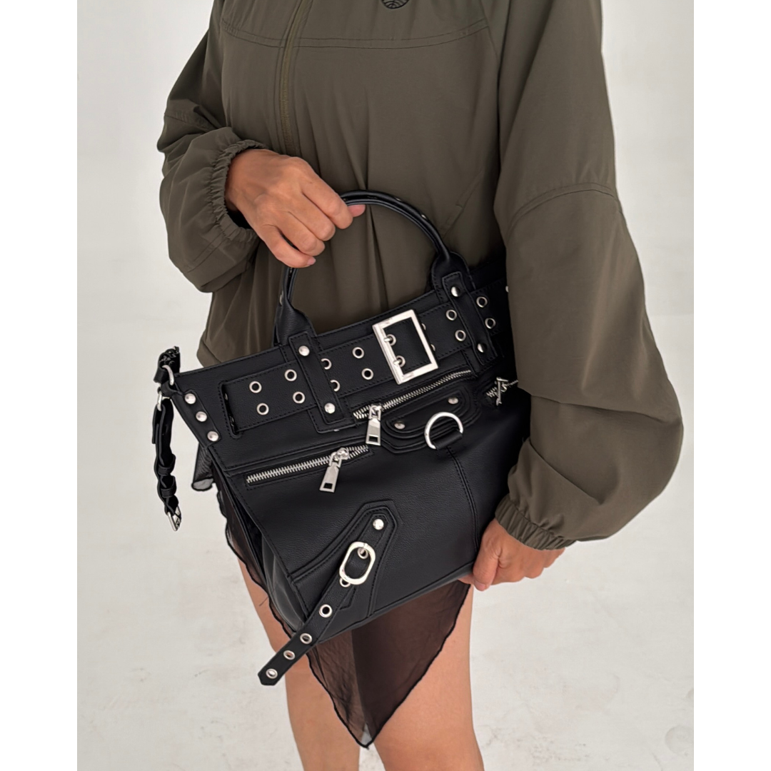 Rheya | Hardware Accent Shoulder Bag