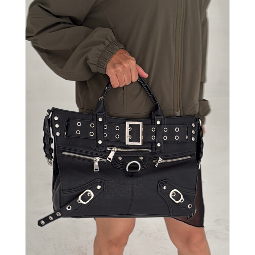 Rheya | Hardware Accent Shoulder Bag