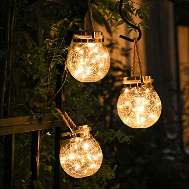 Solveris | Stylish Outdoor Solar Glass Light