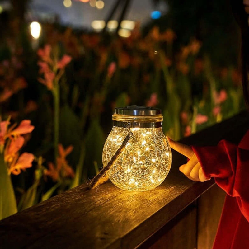 Solveris | Stylish Outdoor Solar Glass Light