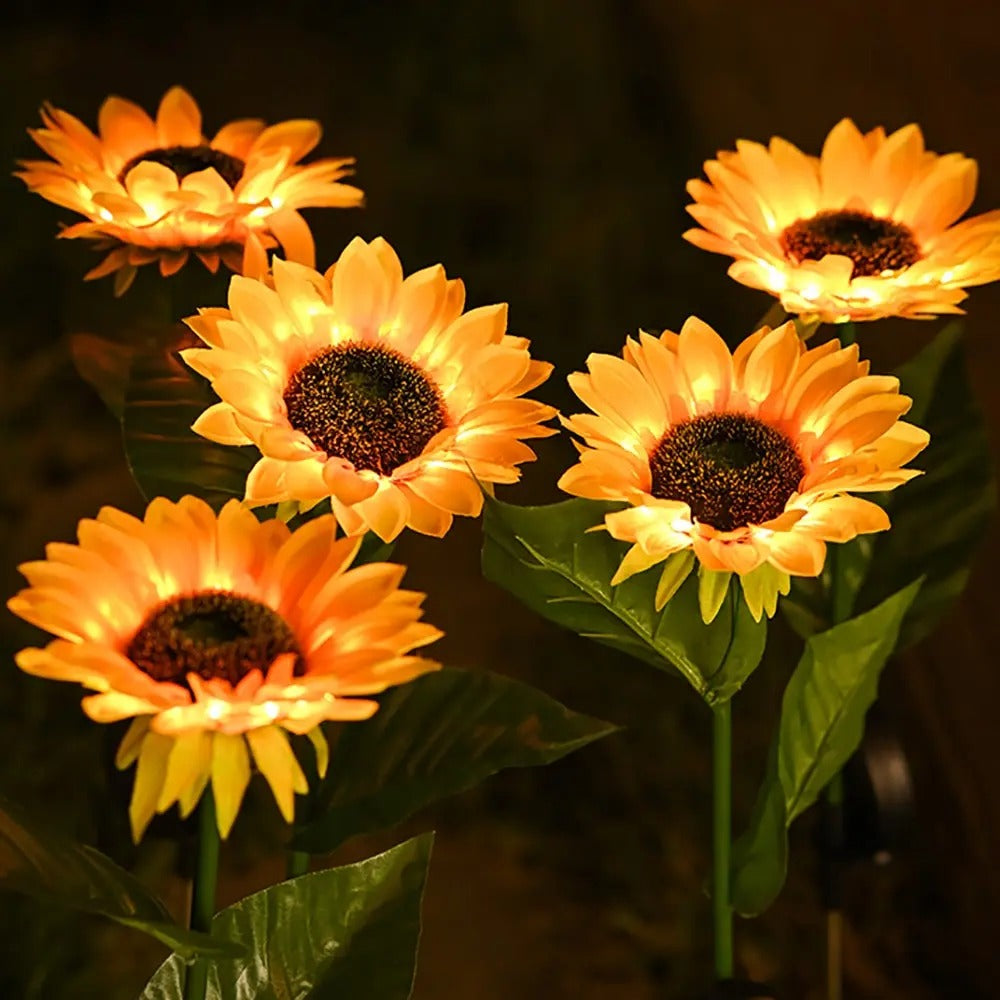 SunGlow | Solar-Powered LED Sunflower Light – Eco-Friendly Garden Illumination