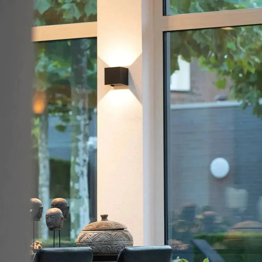 Vionza | Radiant DualGlow Wall Light – Wireless Lighting with Sophisticated Ambience